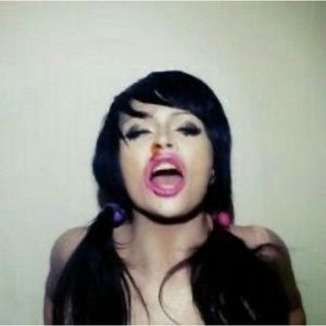 Meet your Posher, Eboni